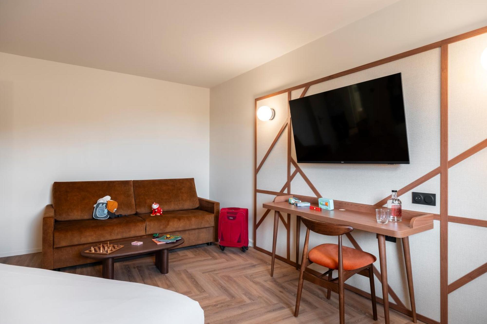 Mercure Rouen Centre Champ De Mars Exterior photo