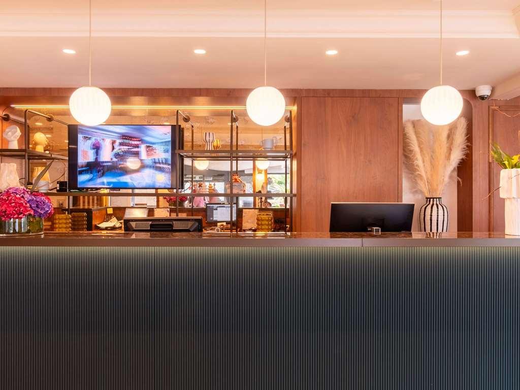 Mercure Rouen Centre Champ De Mars Amenities photo
